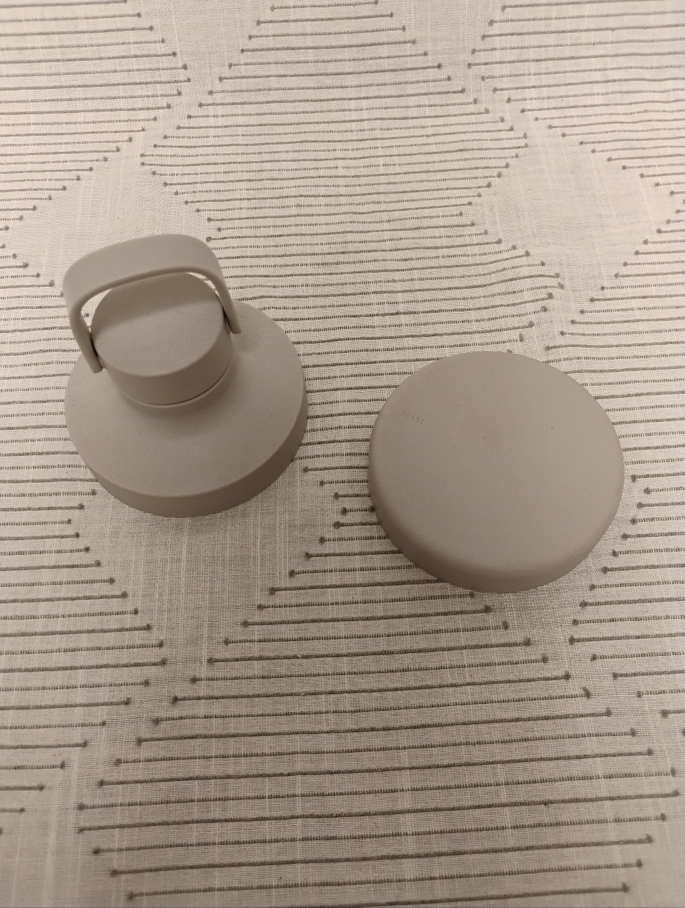 Beast Vessel Drinking Lid & Carrying Cap And Storage Lid Pebble Grey